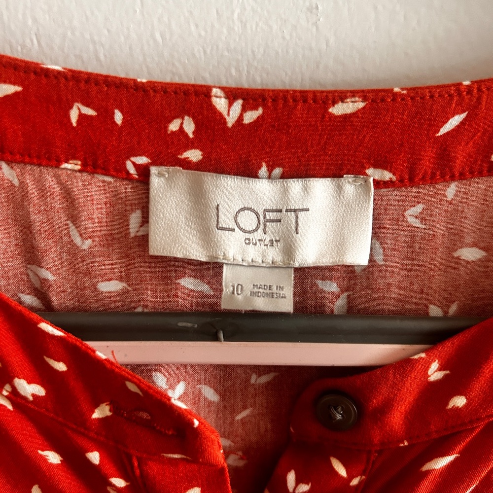 LOFT Red and White Leaf Print Blouse - Picture 3 of 3